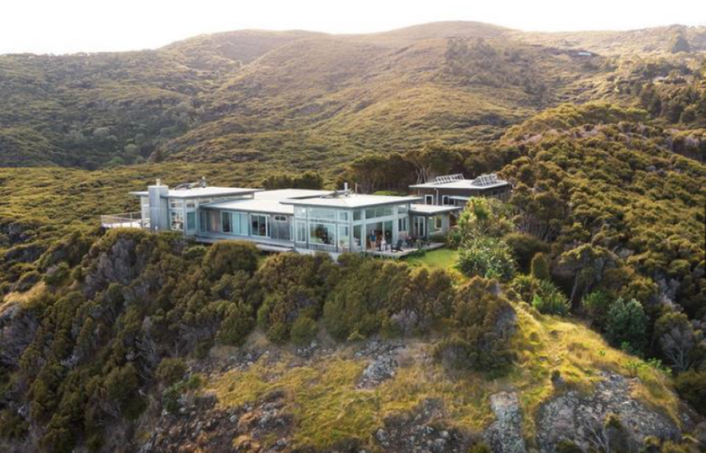 XSPOT Cliff House Apartment Tryphena Great Barrier Island New Zealand Accommodation